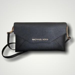 Michael Kors Jet Set Envelop Black Leather Clutch wristlet Bag Black